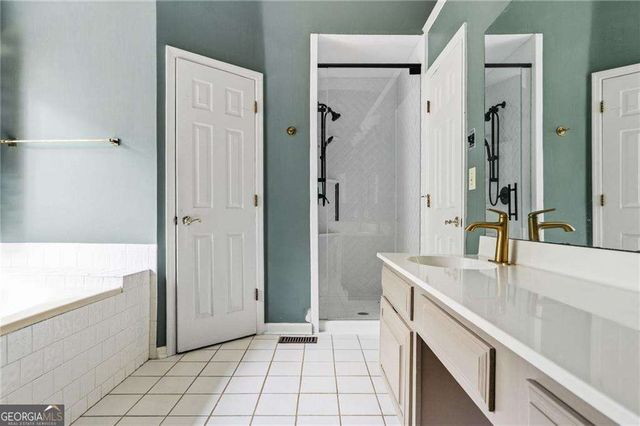 52 Travelers Way SW, Marietta, GA 30064