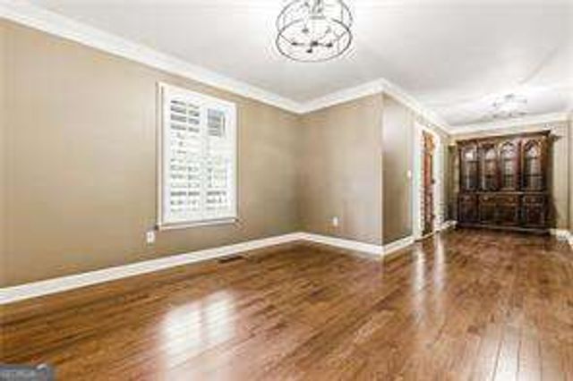 52 Travelers Way SW, Marietta, GA 30064