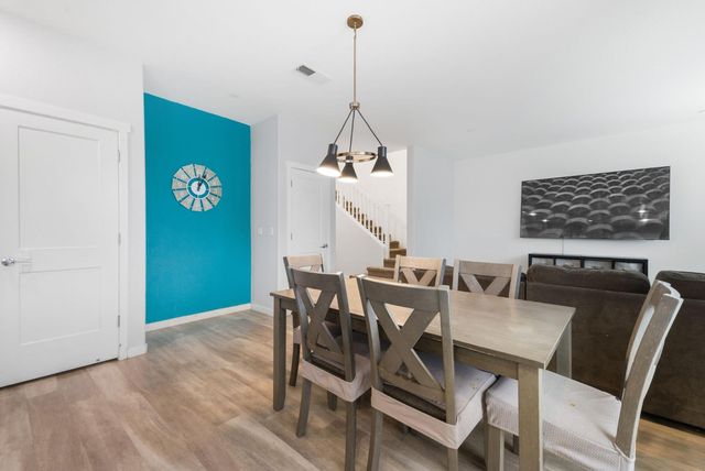 18 Seasmoke Pl, Elk Grove, CA 95758