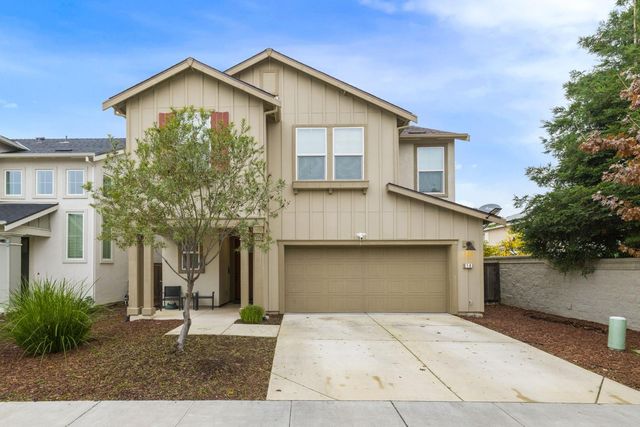 18 Seasmoke Pl, Elk Grove, CA 95758