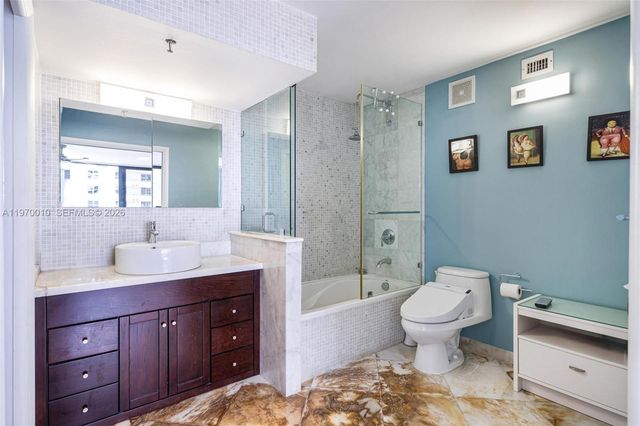 1623 Collins Ave PH1010, Miami Beach, FL 33139