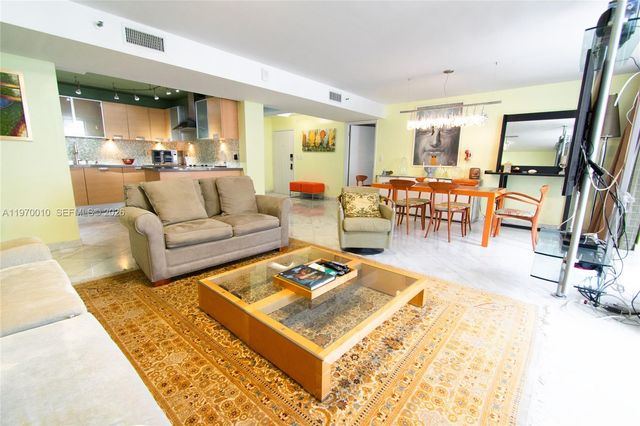 1623 Collins Ave PH1010, Miami Beach, FL 33139