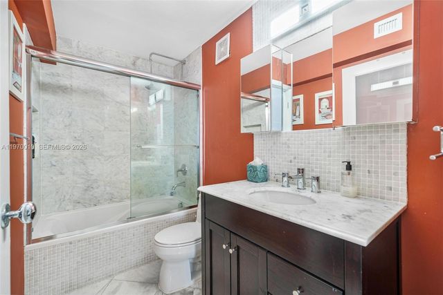 1623 Collins Ave PH1010, Miami Beach, FL 33139