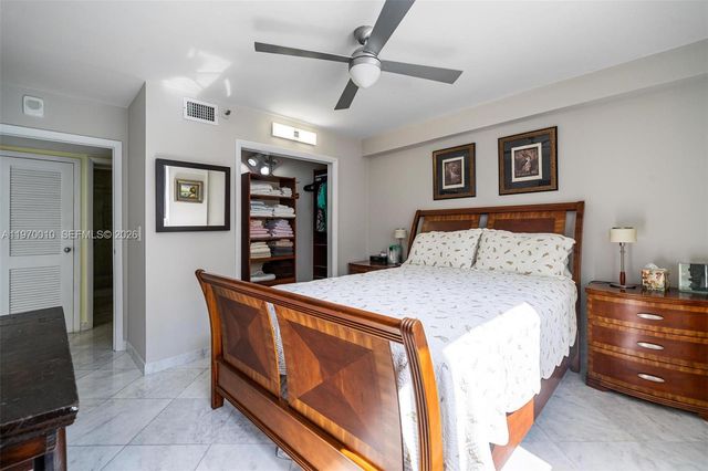 1623 Collins Ave PH1010, Miami Beach, FL 33139