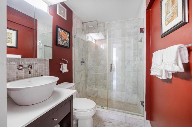 1623 Collins Ave PH1010, Miami Beach, FL 33139