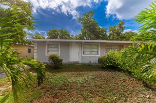 1910 SW 63rd Ter, North Lauderdale, FL 33068