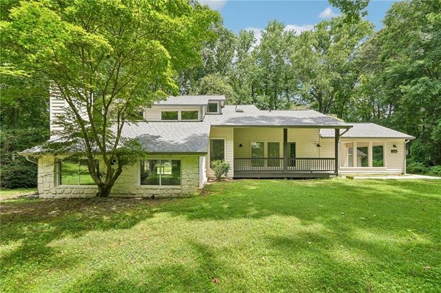 630 Benson Hurst Drive SW, Mableton, GA 30126