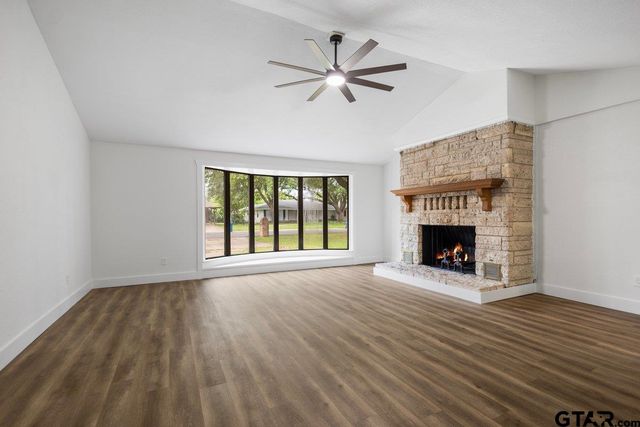 3007 Royal Dr., Kilgore, TX 75662