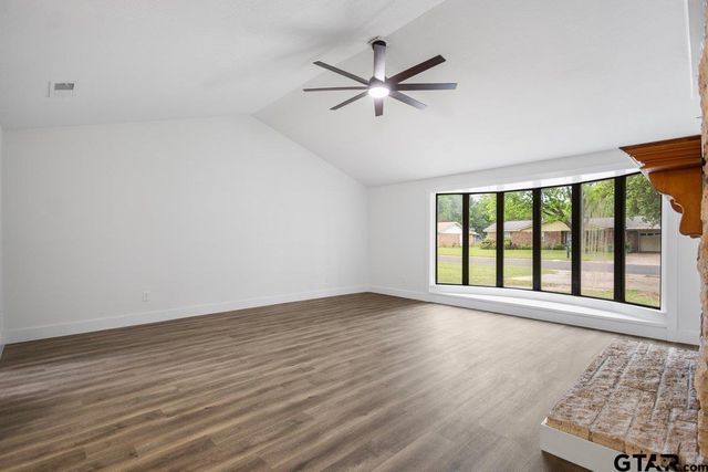 3007 Royal Dr., Kilgore, TX 75662