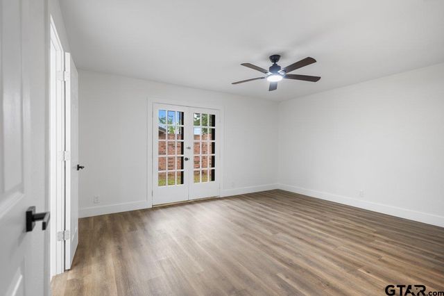3007 Royal Dr., Kilgore, TX 75662