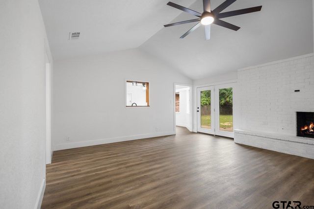 3007 Royal Dr., Kilgore, TX 75662