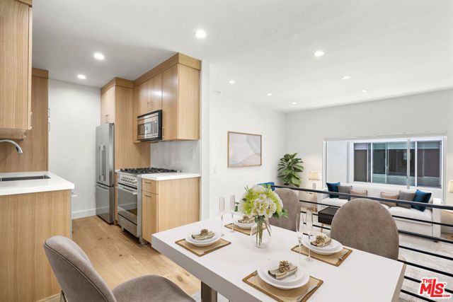 837 11th Street 7, Santa Monica, CA 90403