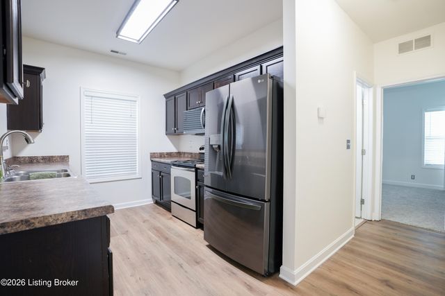 1314 Etawah Ave, Lyndon, KY 40222