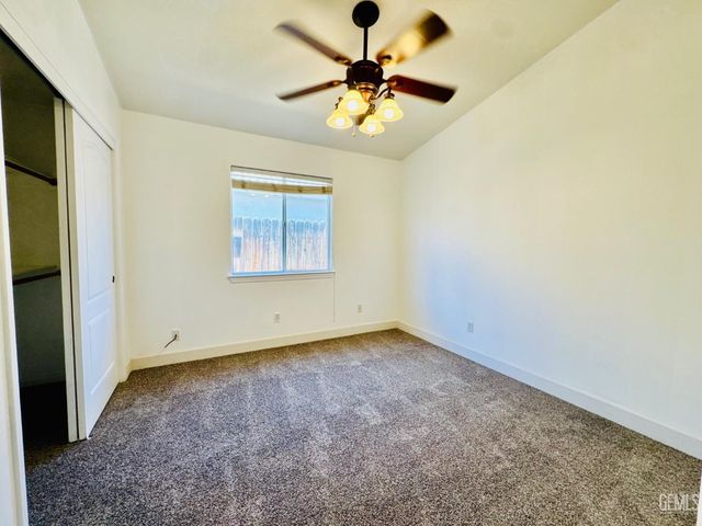 10419 Olympia Fields Drive, Bakersfield, CA 93312