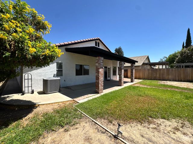 10419 Olympia Fields Drive, Bakersfield, CA 93312