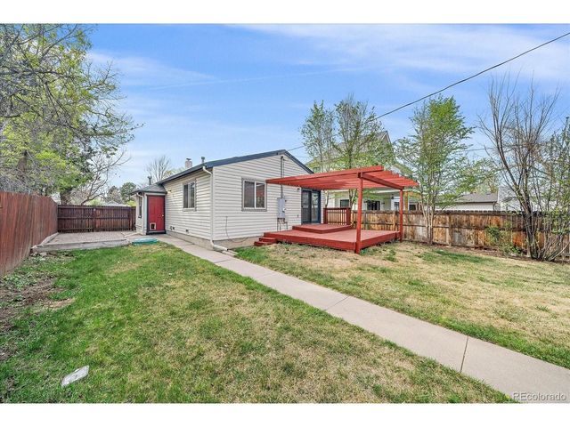 2076 S Ogden St, Denver, CO 80210