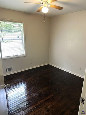 899 E Glochester Circle, Norcross, GA 30071