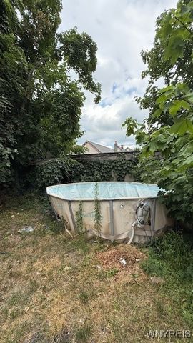 565 West Avenue, Buffalo, NY 14213