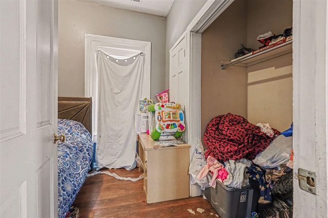 904 College Avenue, Grand Rapids, MI 49503