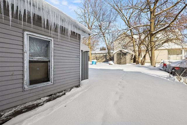 904 College Avenue, Grand Rapids, MI 49503