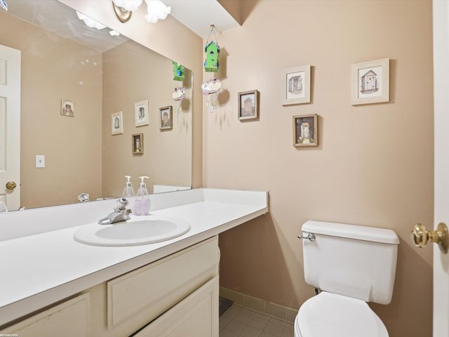 42552 Beverly Way, Clinton Township, MI 48038
