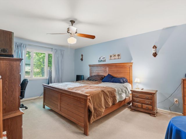 42552 Beverly Way, Clinton Township, MI 48038