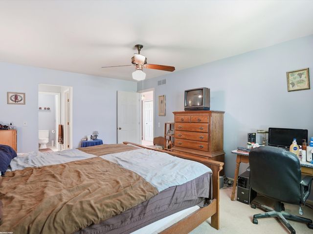 42552 Beverly Way, Clinton Township, MI 48038