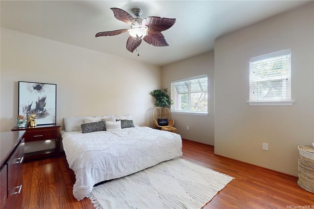 422 Kunehi Street 806, Kapolei, HI 96707