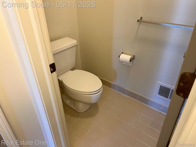 1629 Glenbrooke Court, Rochester Hills, MI 48307