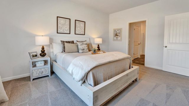 30 CHARTER CV, Oakland, TN 38060