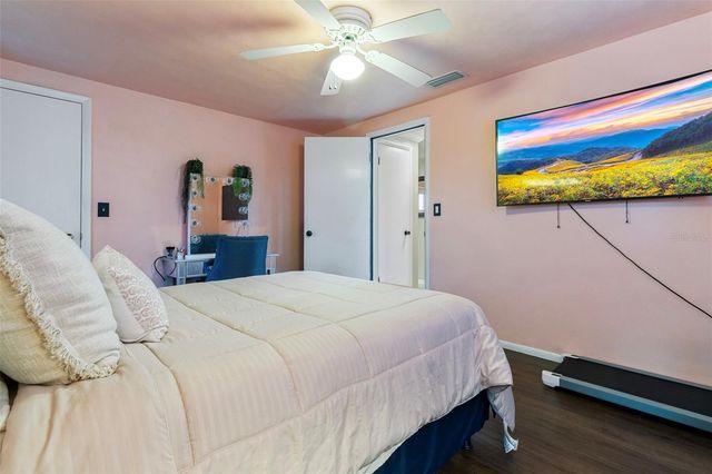 3237 SANFORD DRIVE, Holiday, FL 34691