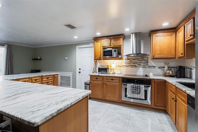 3237 SANFORD DRIVE, Holiday, FL 34691