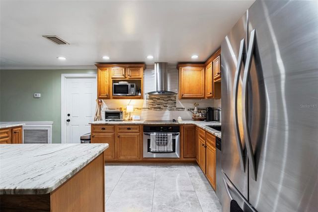 3237 SANFORD DRIVE, Holiday, FL 34691