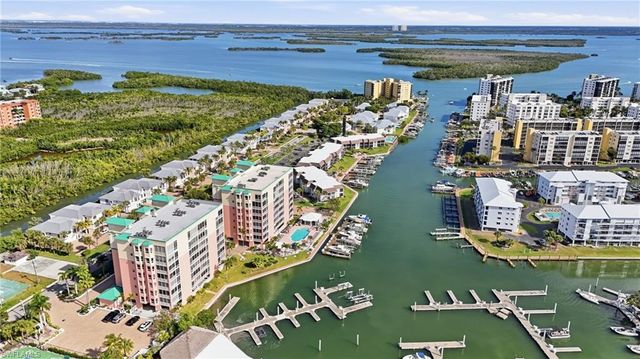 200 Lenell RD 120, Fort Myers Beach, FL 33931