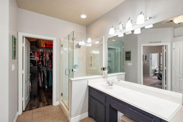 26722 Winding River Trail, Huffman, TX 77336