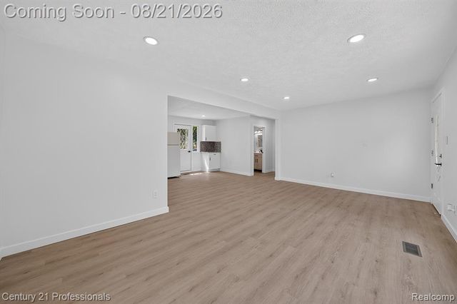 5000 Robert Street, Shelby Twp, MI 48316