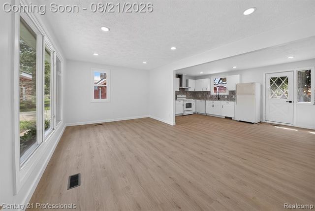 5000 Robert Street, Shelby Twp, MI 48316