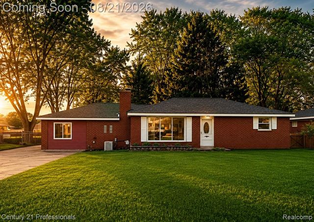 5000 Robert Street, Shelby Twp, MI 48316