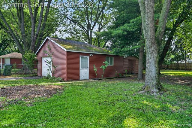 5000 Robert Street, Shelby Twp, MI 48316