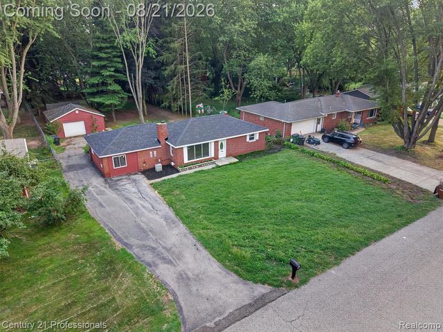 5000 Robert Street, Shelby Twp, MI 48316