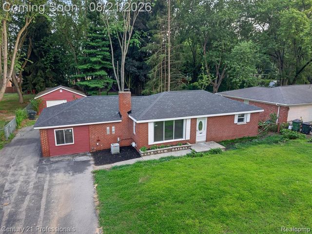 5000 Robert Street, Shelby Twp, MI 48316