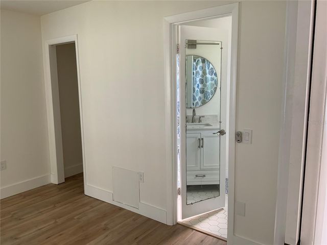 2617 RIVERBLUFF PARKWAY V151, Sarasota, FL 34231