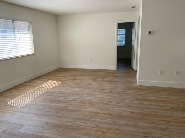 2617 RIVERBLUFF PARKWAY V151, Sarasota, FL 34231