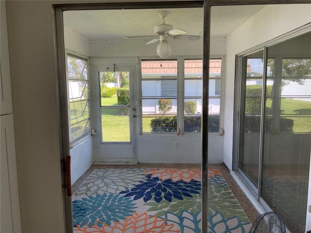 2617 RIVERBLUFF PARKWAY V151, Sarasota, FL 34231