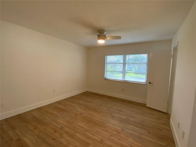 2617 RIVERBLUFF PARKWAY V151, Sarasota, FL 34231