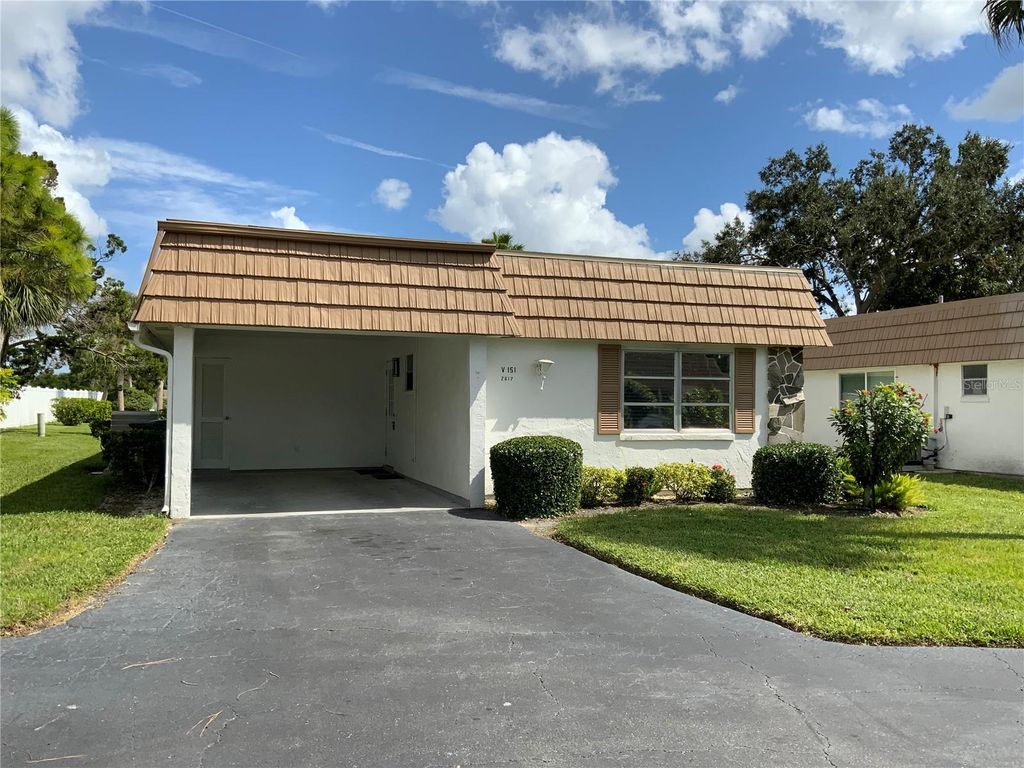 2617 RIVERBLUFF PARKWAY V151, Sarasota, FL 34231