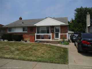 29718 Julius Boulevard, Westland, MI 48186
