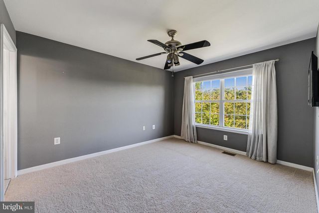 13034 CABIN CREEK RD, Herndon, VA 20171