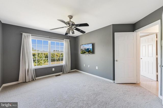 13034 CABIN CREEK RD, Herndon, VA 20171
