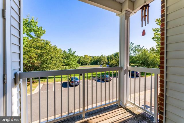 13034 CABIN CREEK RD, Herndon, VA 20171